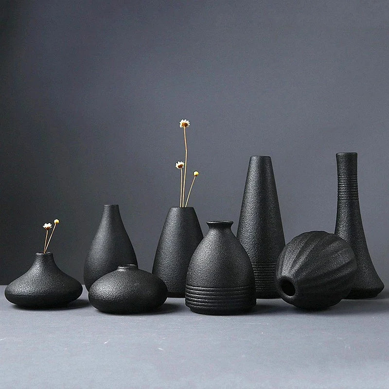 Black Ceramic Small Vase Home Decoration Crafts Tabletop Ornament Simplicity Japanese-Style Decoration